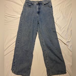 High waisted wide leg baggy jeans